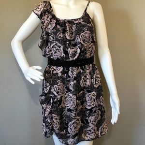 GUESS XS Floral Dress